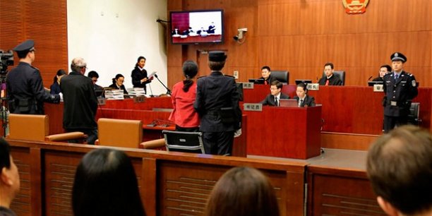 Chine : une institutrice condamnée à mort pour avoir empoisonné des élèves.